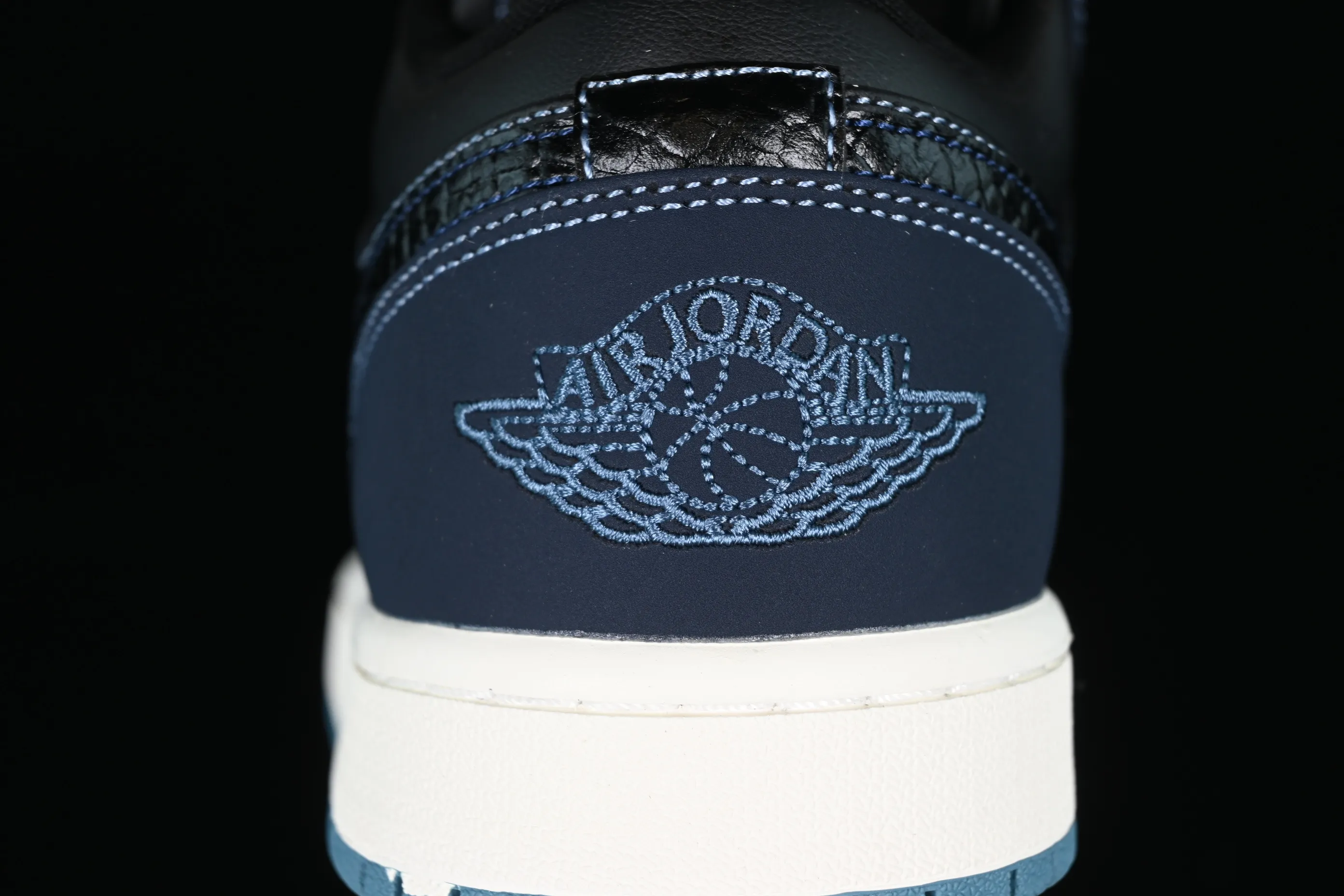 All categories Air Jordan Jordan series basketball shoes Air Jordan 1 Low Air Jordan 1 Low "Cacao Wow" AJ1 Joe 1 Reptile low-top cultural casual sneakers FJ5478-010